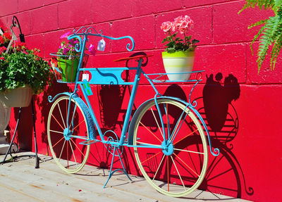 Садовая подставка велосипед